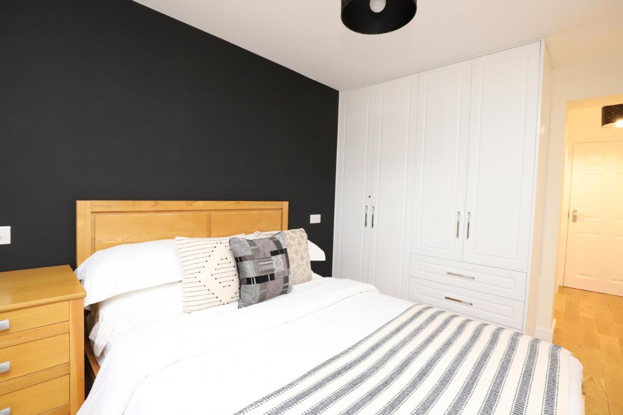 Luxurious Double Bedroom, Ensuite With Free Wifi. オックスフォード エクステリア 写真